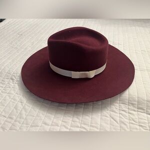 Twister Womens Burgundy Felt Hat